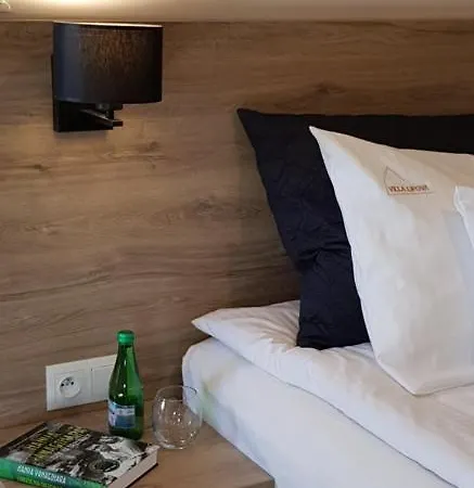 Lipova I Dedykowane Osobom Doroslym * Stegna (Pomerania)