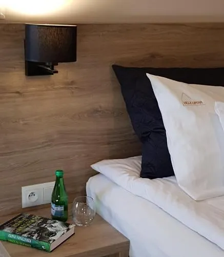 Lipova I Dedykowane Osobom Doroslym * Stegna (Pomerania)